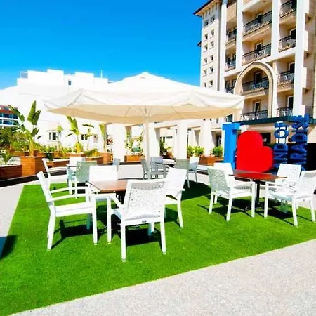 Hotel Eos 4*