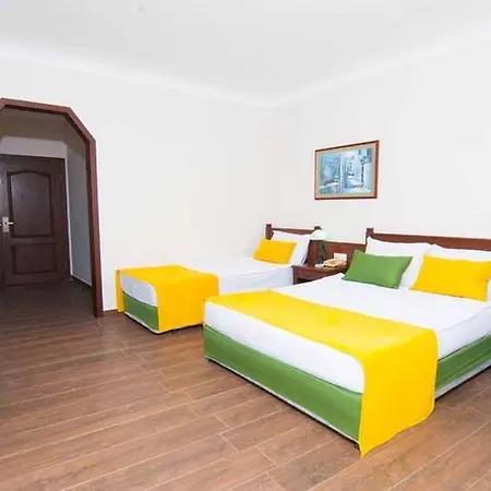 Hotell Eos 4*