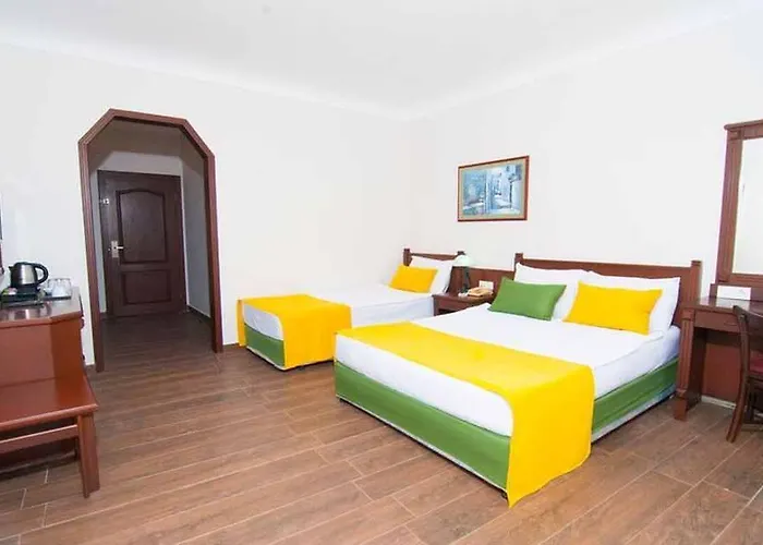 Hotell Eos 4*